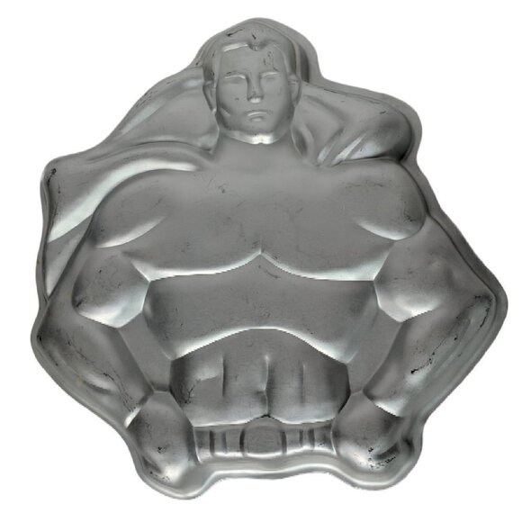 Vintage 1977 Wilton DC Comics Superman Cake Pan - Picture 1 of 3